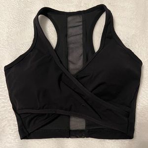 Halara Wrap Front Sports Bra size M